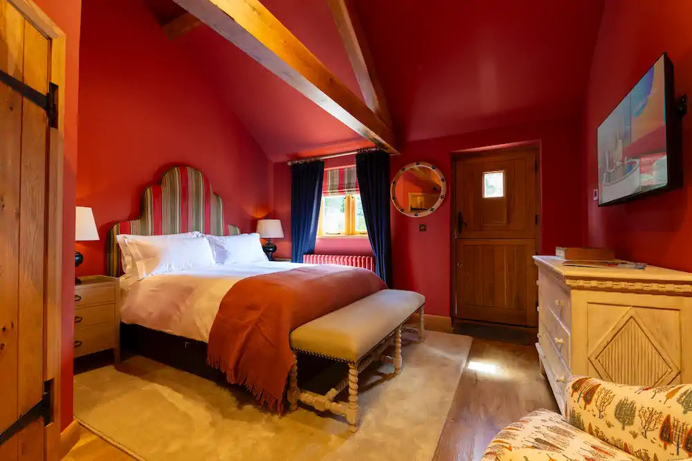 Woodlands Farm Horseshoe Suite